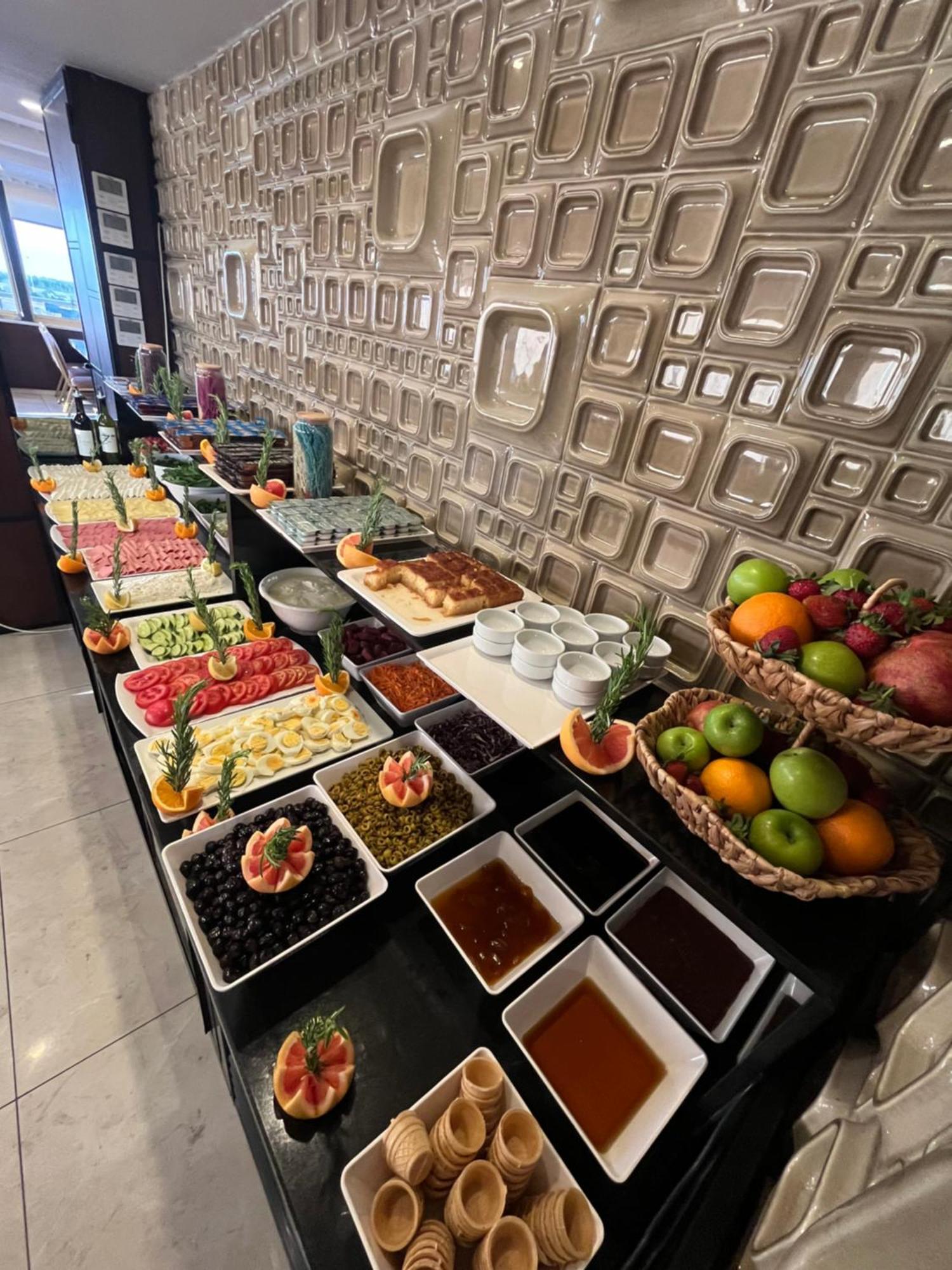 Fuar Hotel Istambul Exterior foto